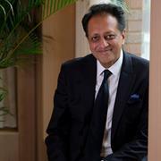 Dr. Rajiv Jalan
